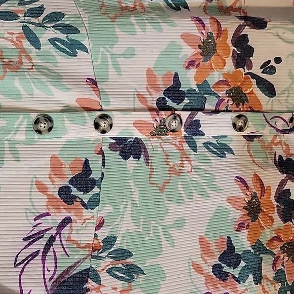 Torrid Green Orange Blue And White Floral Flutter Sleeve Peplum Blouse - Picture 5 of 12